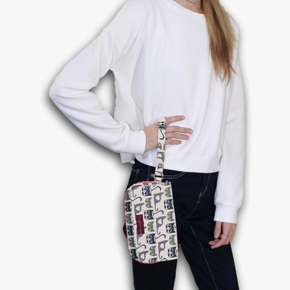 Cat Wristlet - Cat Print Vegan Canvas- Bungalow 360 - Picture 3 of 10